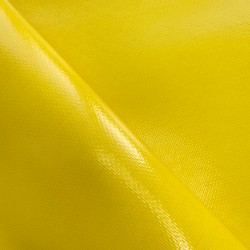 Тентовый материал ПВХ 600 гр/м2 плотная, Жёлтый (Ширина 150см), на отрез  в Кайспийском, 600 г/м2, 1029 руб